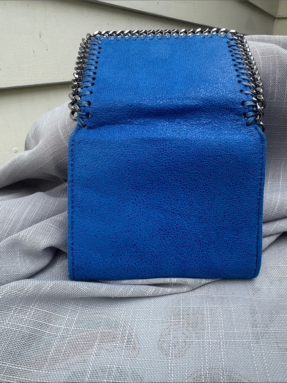 Stella McCartney Bright Blue Silver Chain-Trim Wallet with Logo Charm - Picture 5 of 6